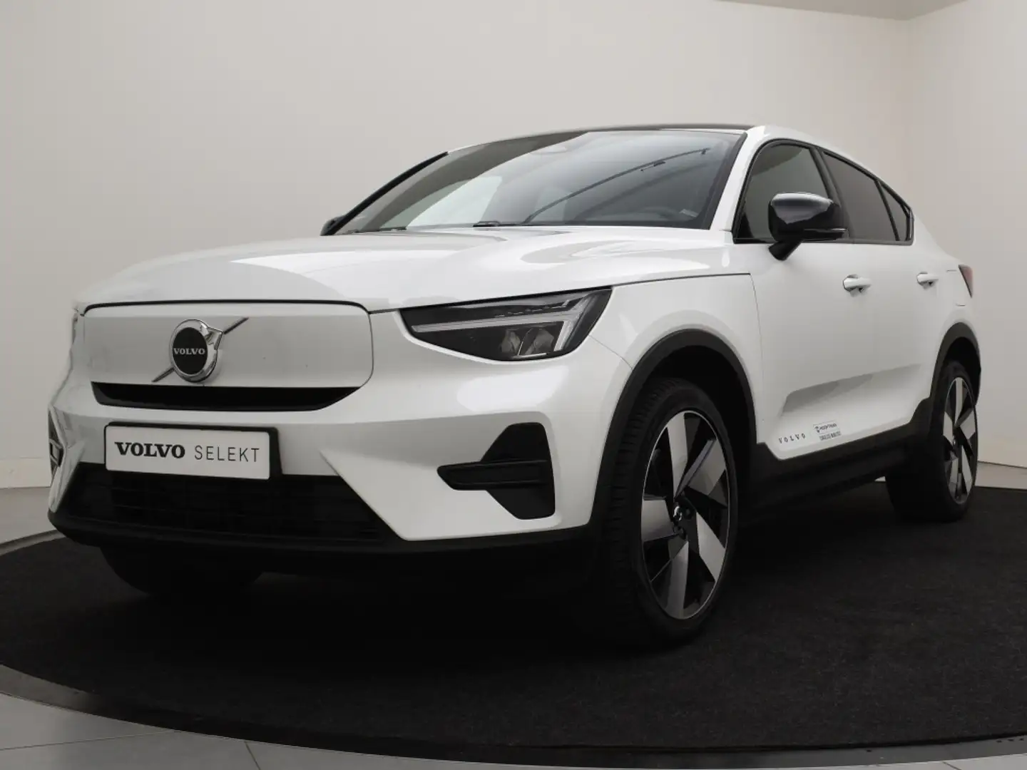 Volvo C40 EXTENDED RANGE (SINGLE) PLUS CLIMATE PACK CAMERA A Wit - 2