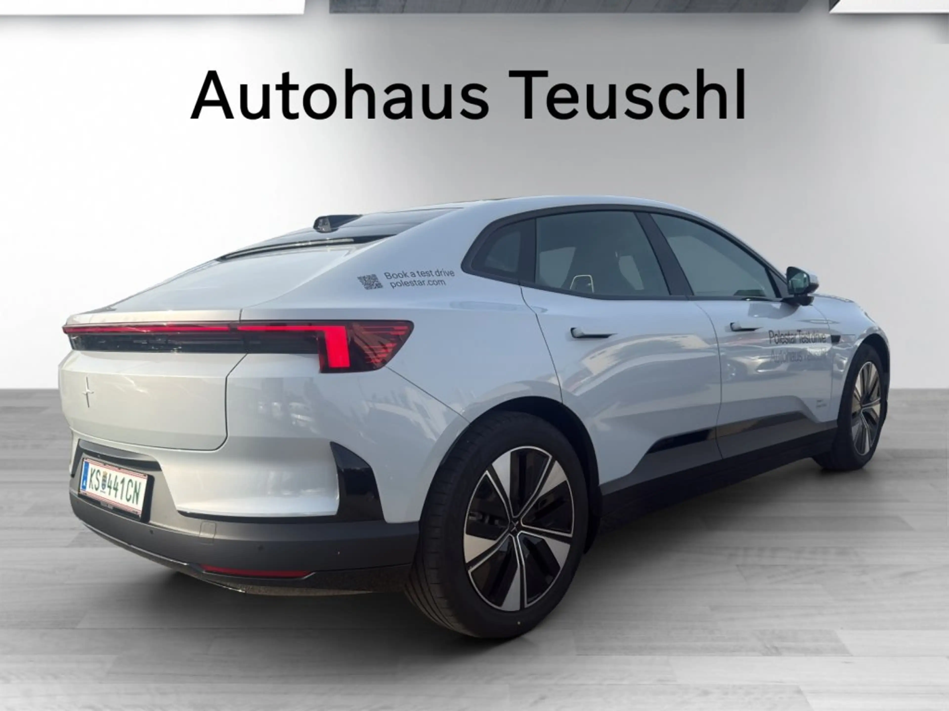 Polestar 4 Polestar 4 coupe Long range Single motor - Base — photo 4