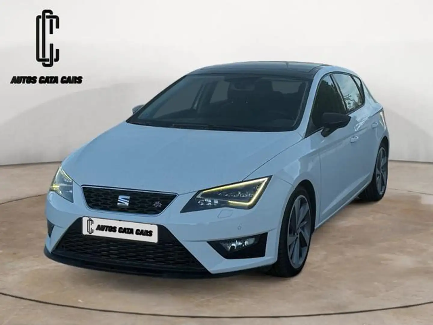 SEAT Leon 2.0TDI CR S&S FR DSG6 184 Wit - 2