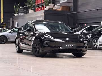 Rear Wheel Drive - Highland Premium - Tow Hook