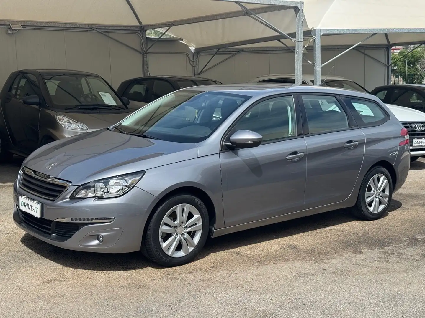 Peugeot 308 308 SW e-hdi 8v 115CV Business Gris - 2