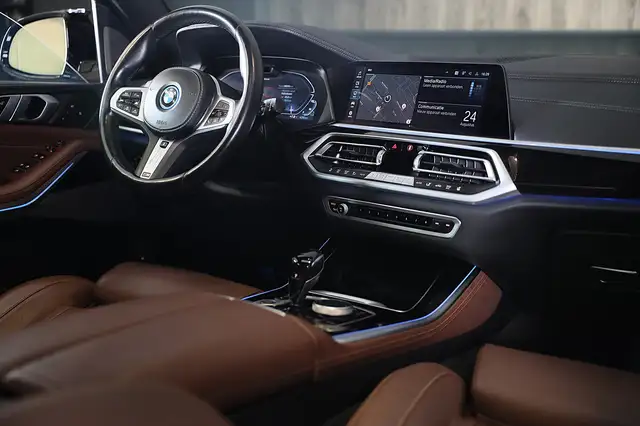 BMW X5 view 6