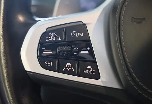 BMW X5 view 15
