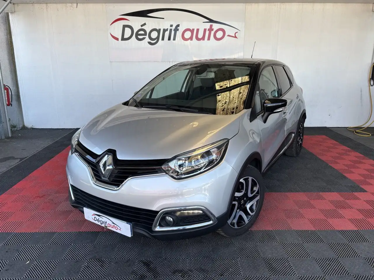 Renault Captur TCe 120 Energy Intens EDC