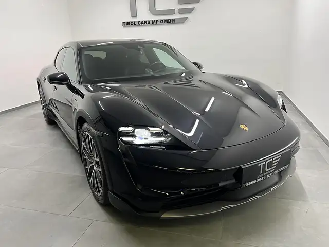 Porsche Taycan view 2