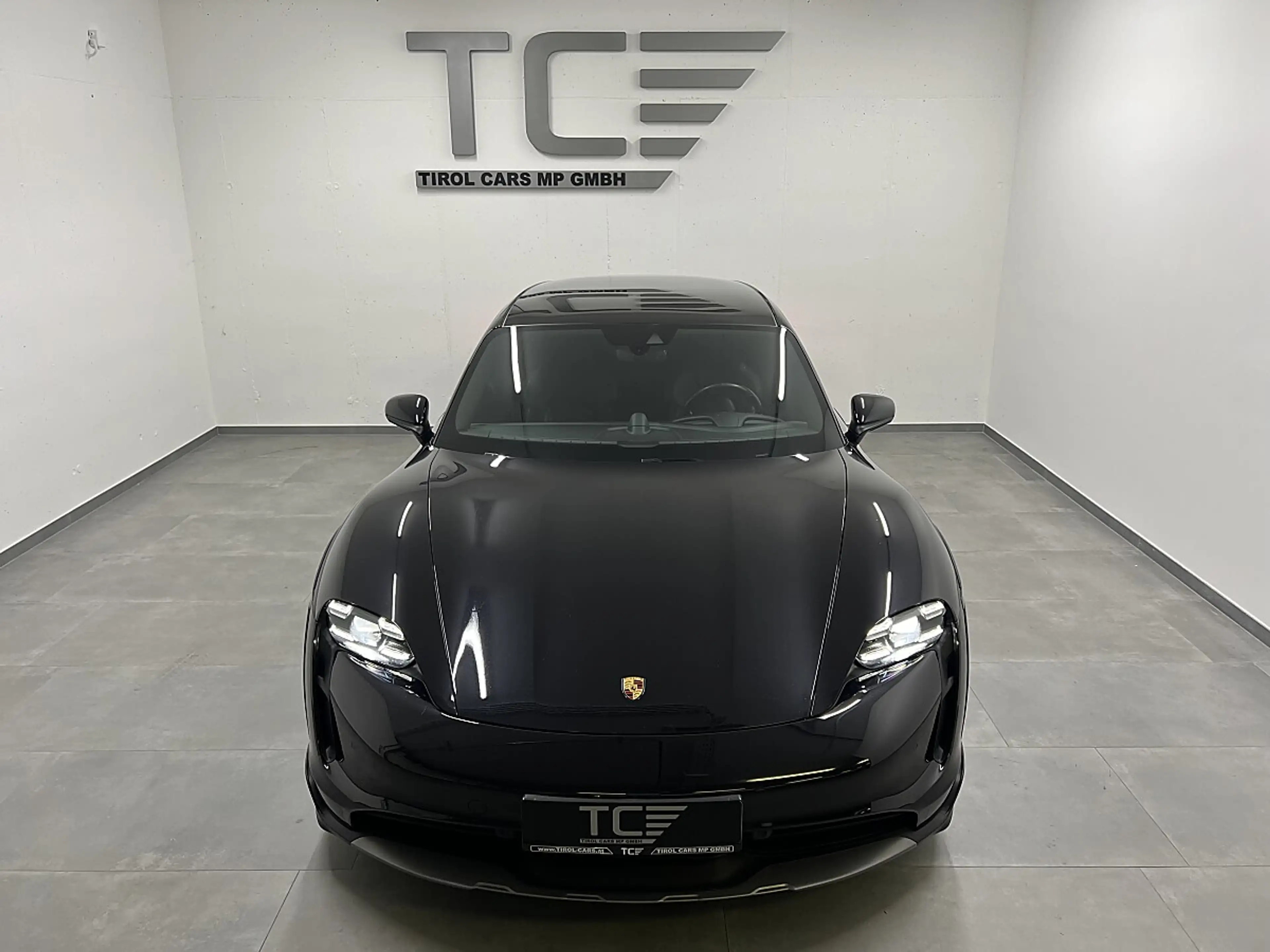 Porsche Taycan 4S Cross Turismo 97kWh — photo 5