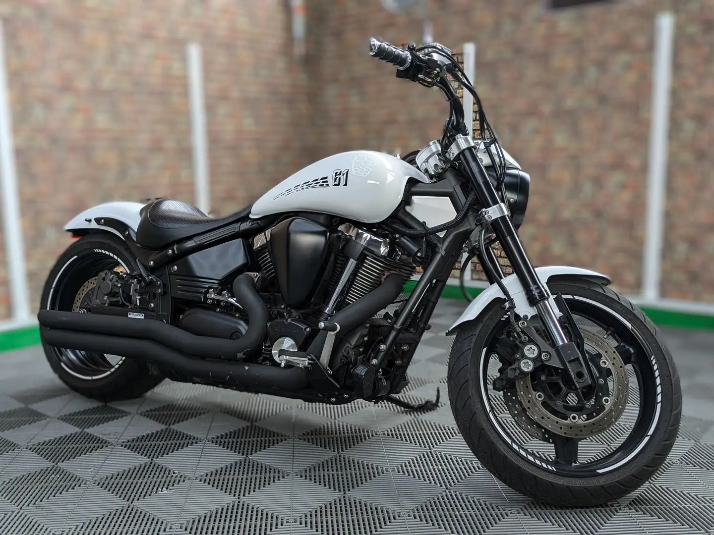 Yamaha XV 1700 Street Warrior Alb - 1