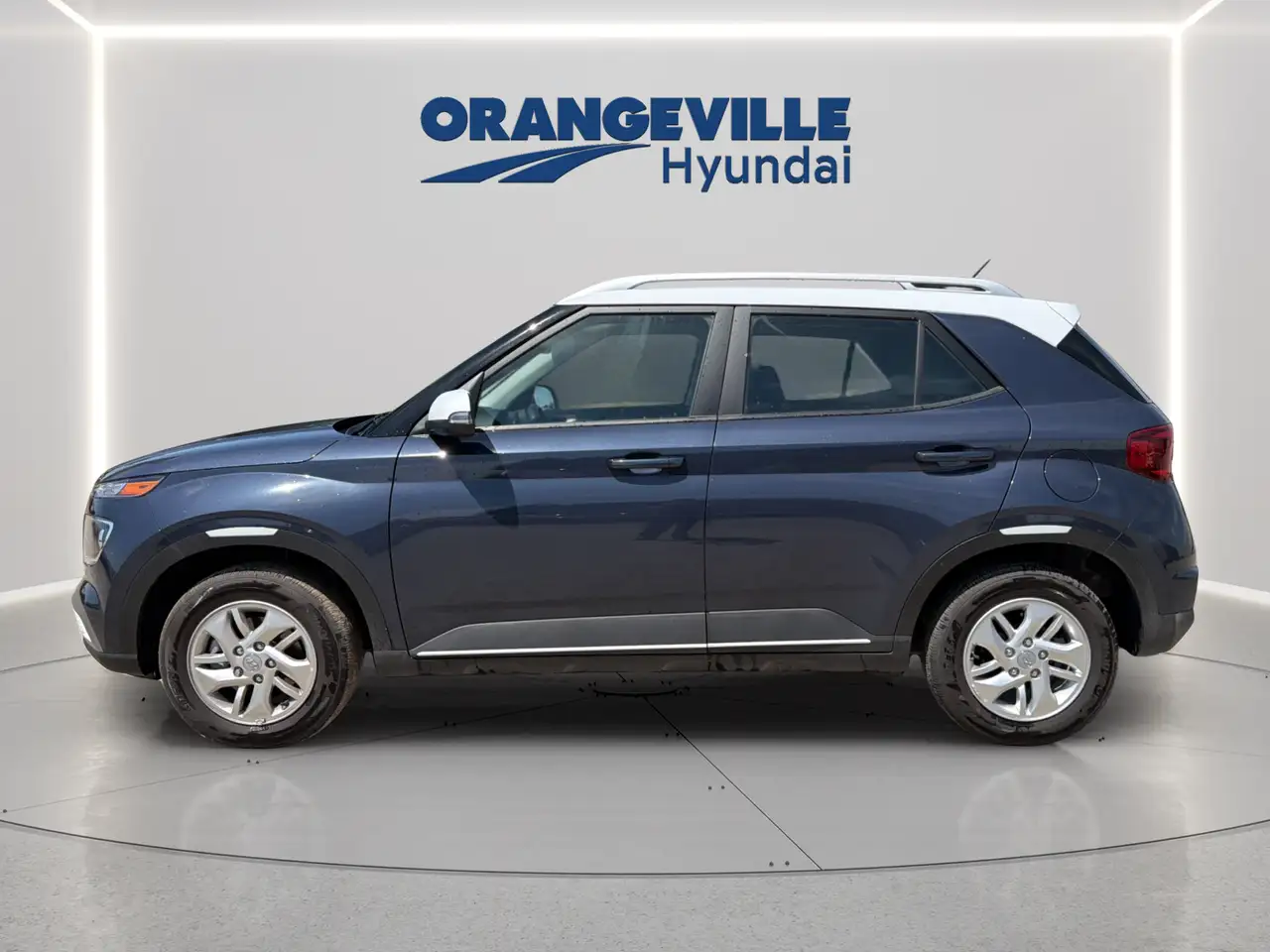 Hyundai Venue снимка Hyundai Venue