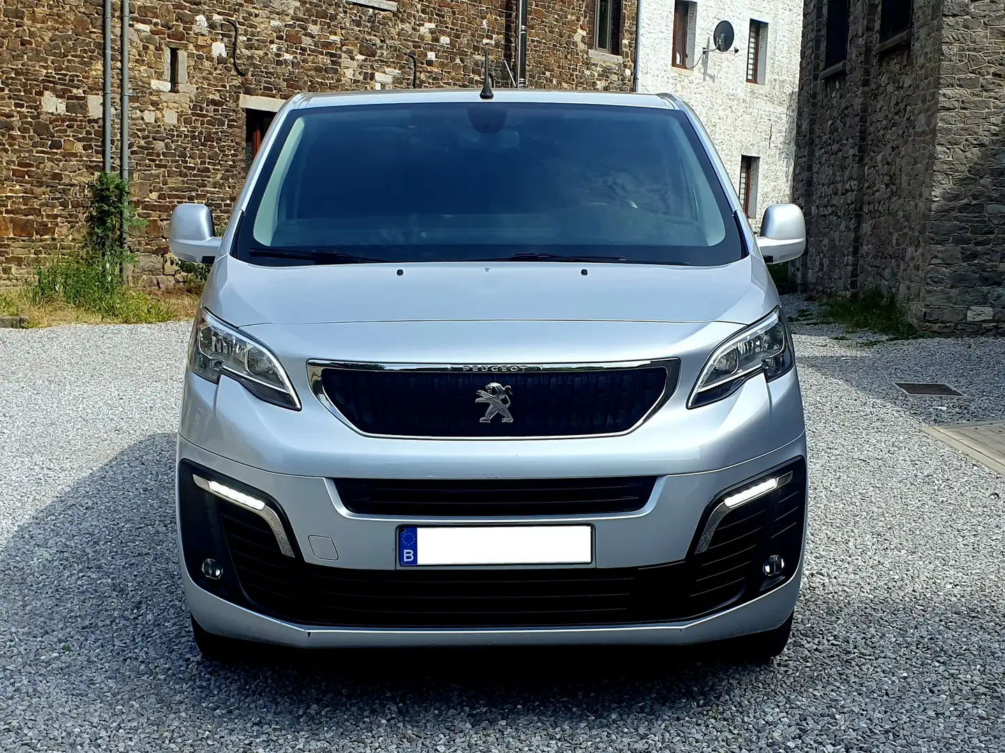 Peugeot Expert 2.0HDI 150CV 76.000KM EURO 6 L3 CLIM GPS CRUISE Grijs - 2