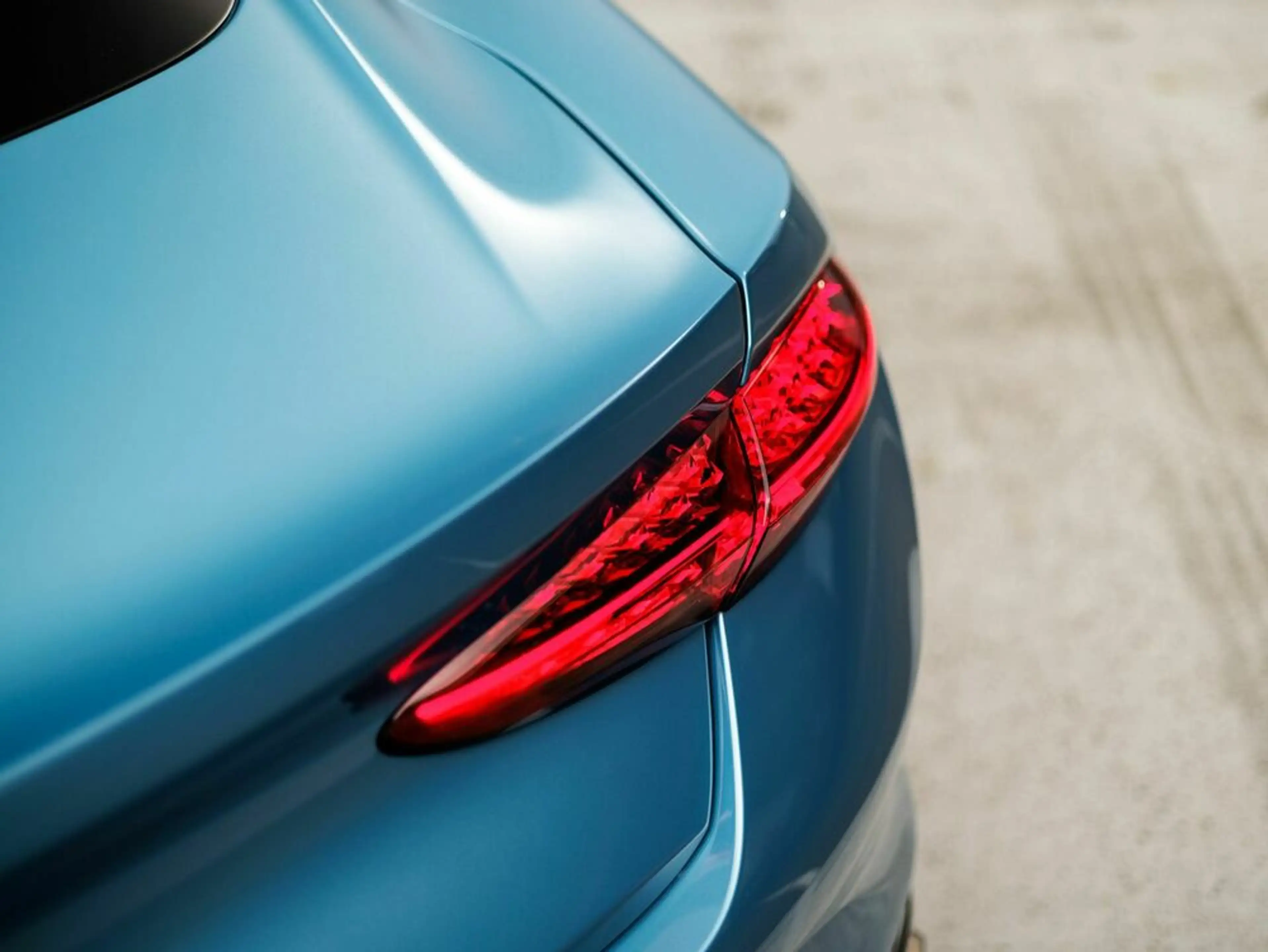 Bentley Continental GT Azure V8 Hybrid — photo 14