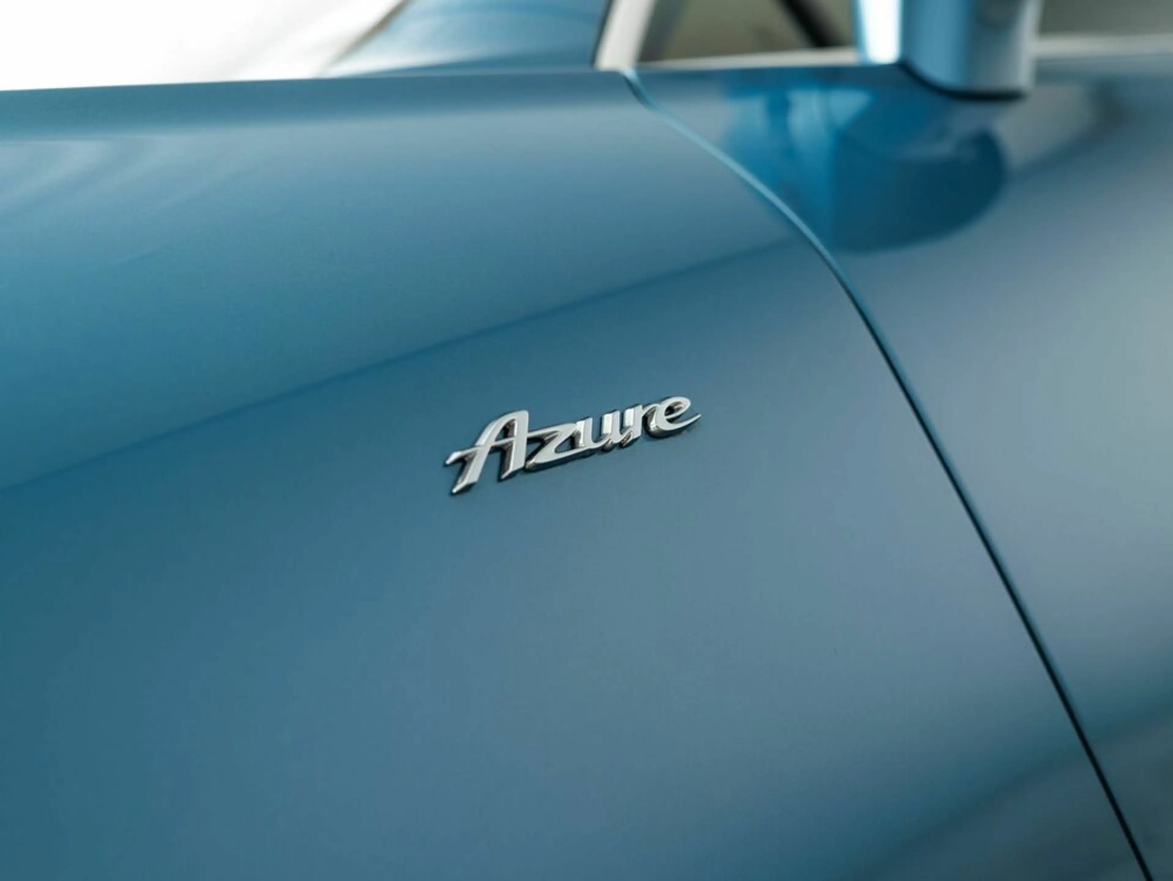 Bentley Continental GT Azure V8 Hybrid — photo 10