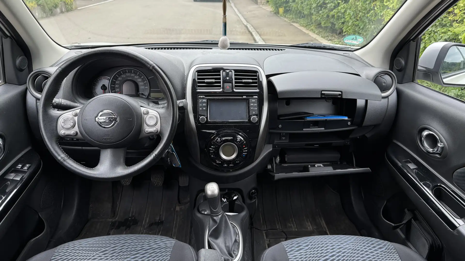 Nissan Micra Nissan Micra 1.2 N-TEC *gepflegt* - 1