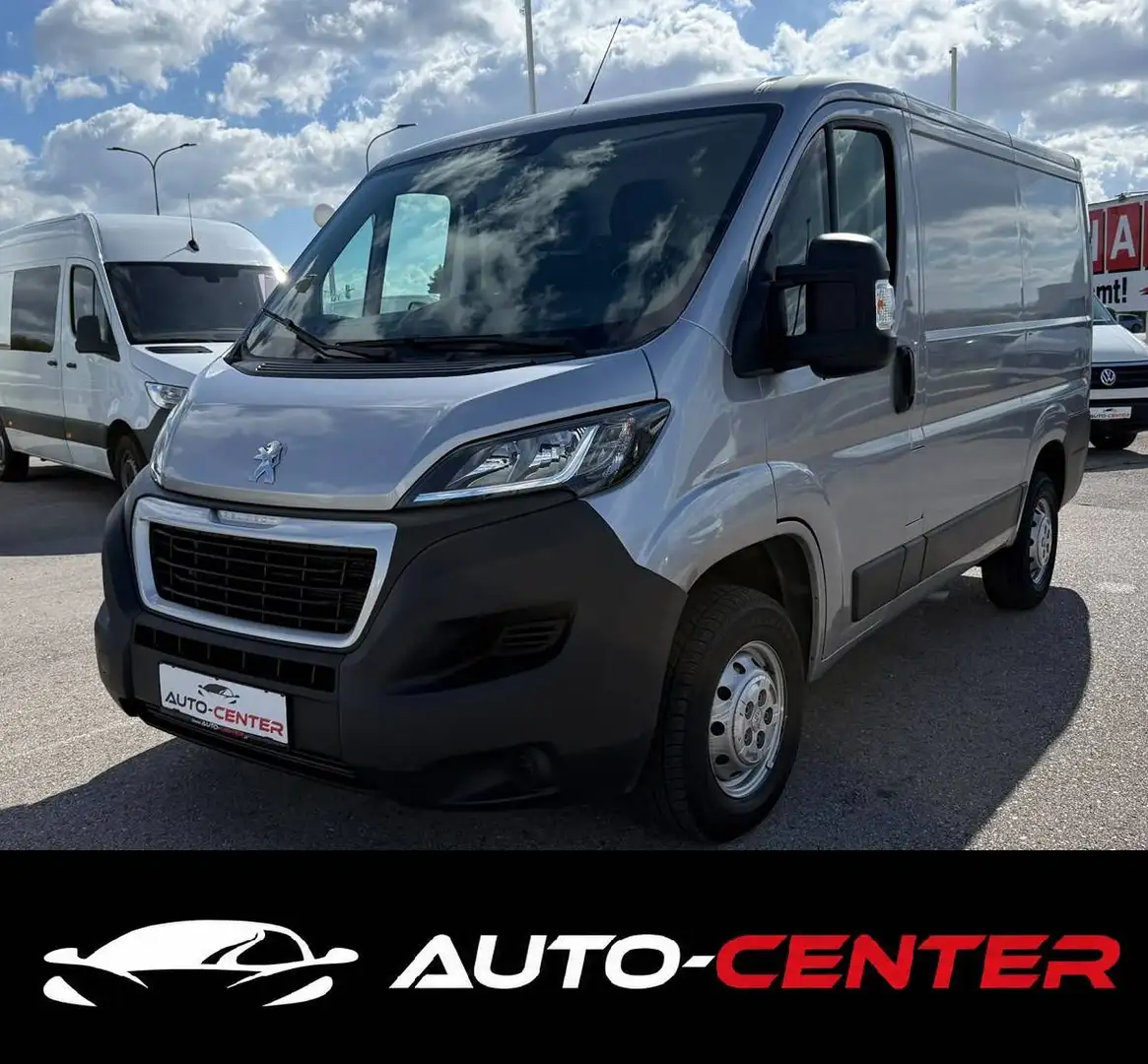 Peugeot Boxer 2.2 L1H1 140 *Netto €14.166,-* Silber - 1