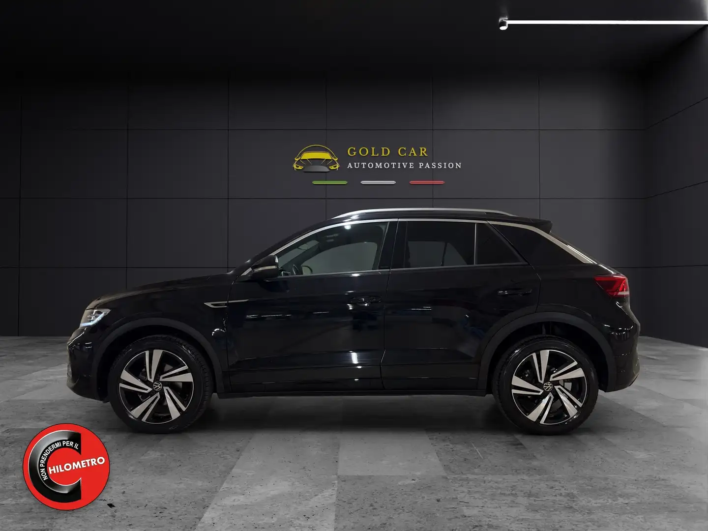 Volkswagen T-Roc T-Roc 1.0 tsi R-Line 110cv Zwart - 2