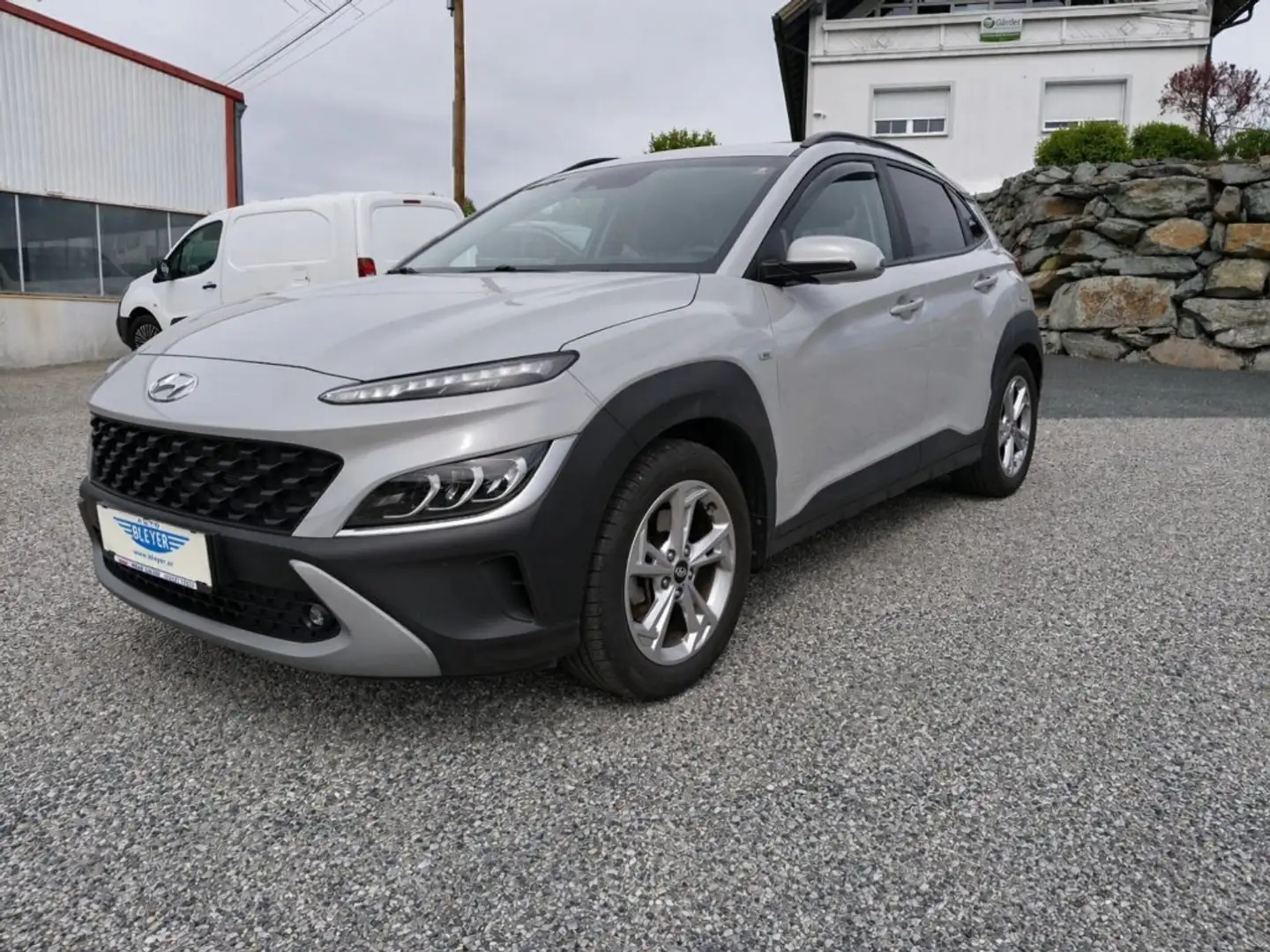 Hyundai KONA Trend 2WD Mild Hybrid Grau - 1