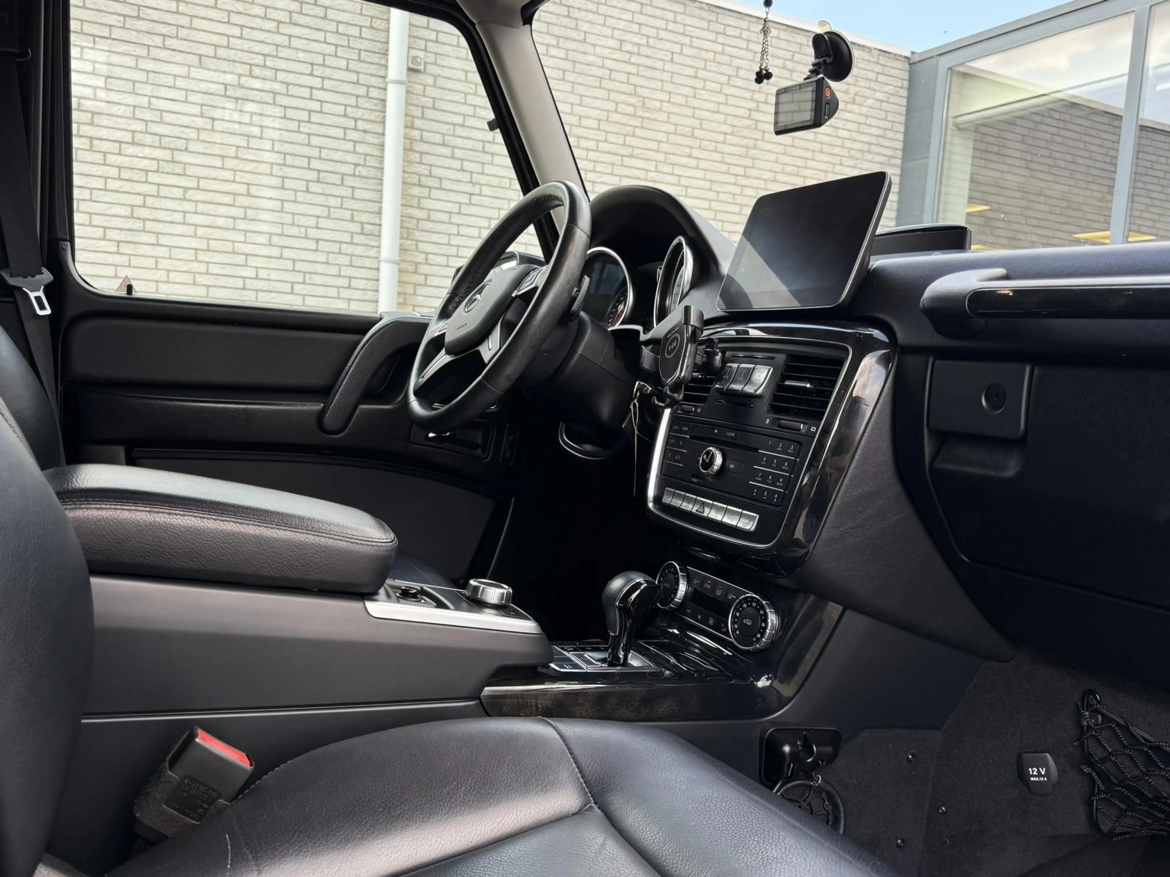 Mercedes-Benz G 350 d — photo 10