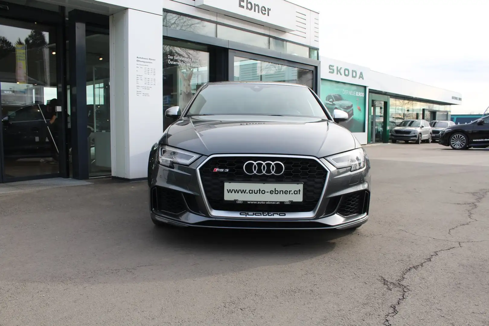Audi RS3 Audi RS 3 Sportback Grau - 2