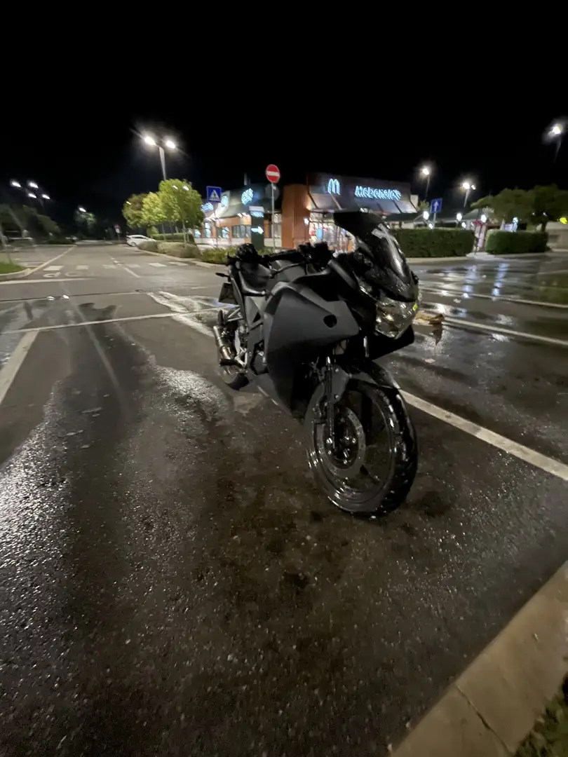 Honda CBR 125 R Nero - 2