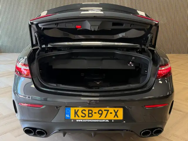 Mercedes-Benz E-Class view 10