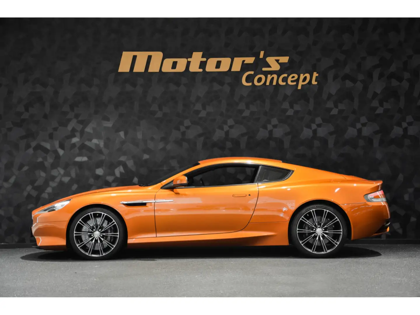 Aston Martin Virage Coupé 6.0 V12 - 1 OF 1000 Naranja - 2