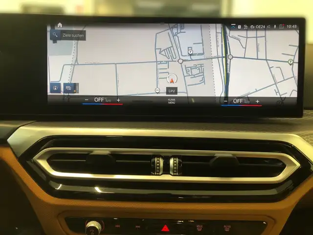 BMW 3 Series view 4