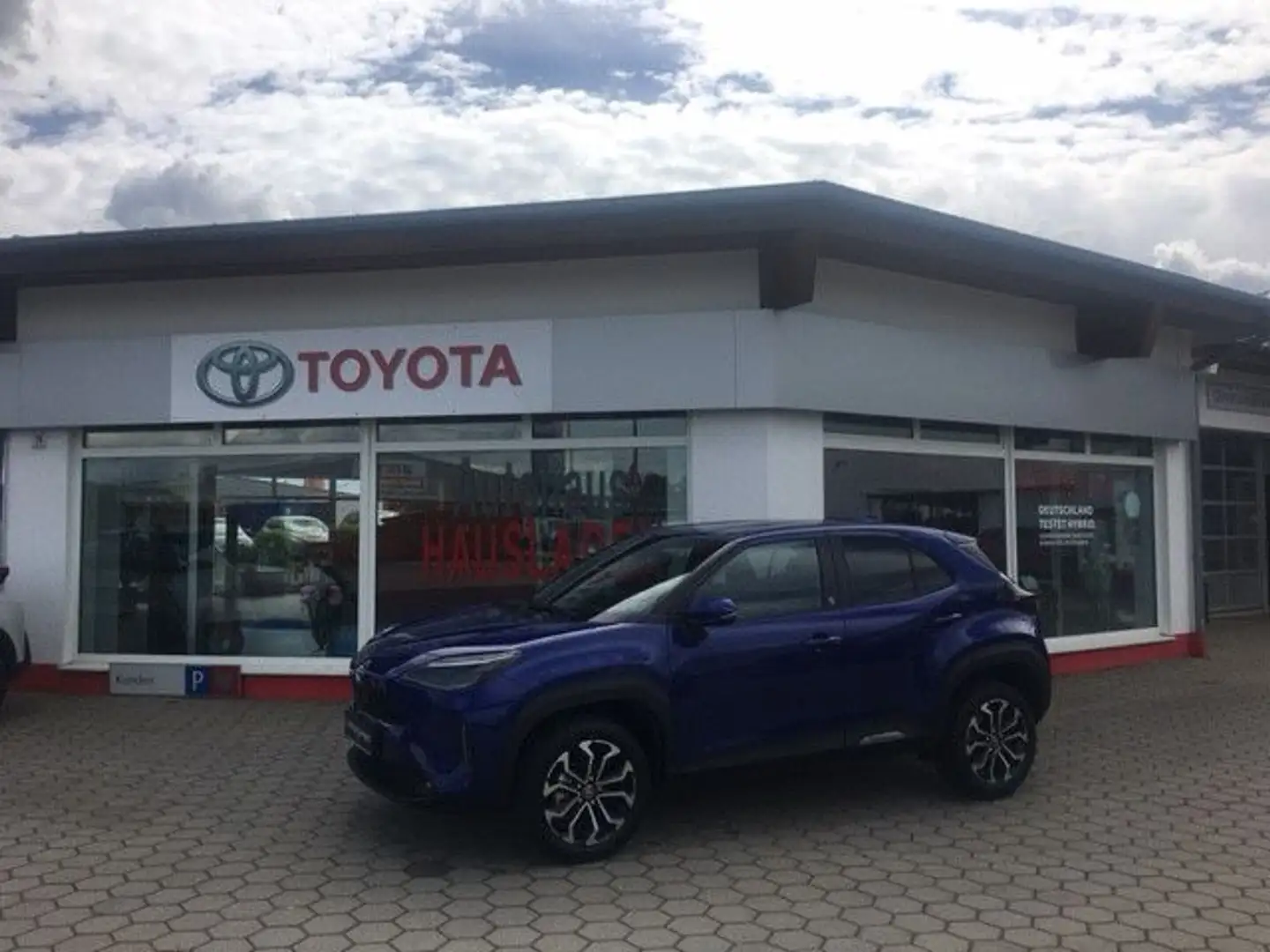 Toyota Yaris Cross Team Deutschland 4x2 Blauw - 2