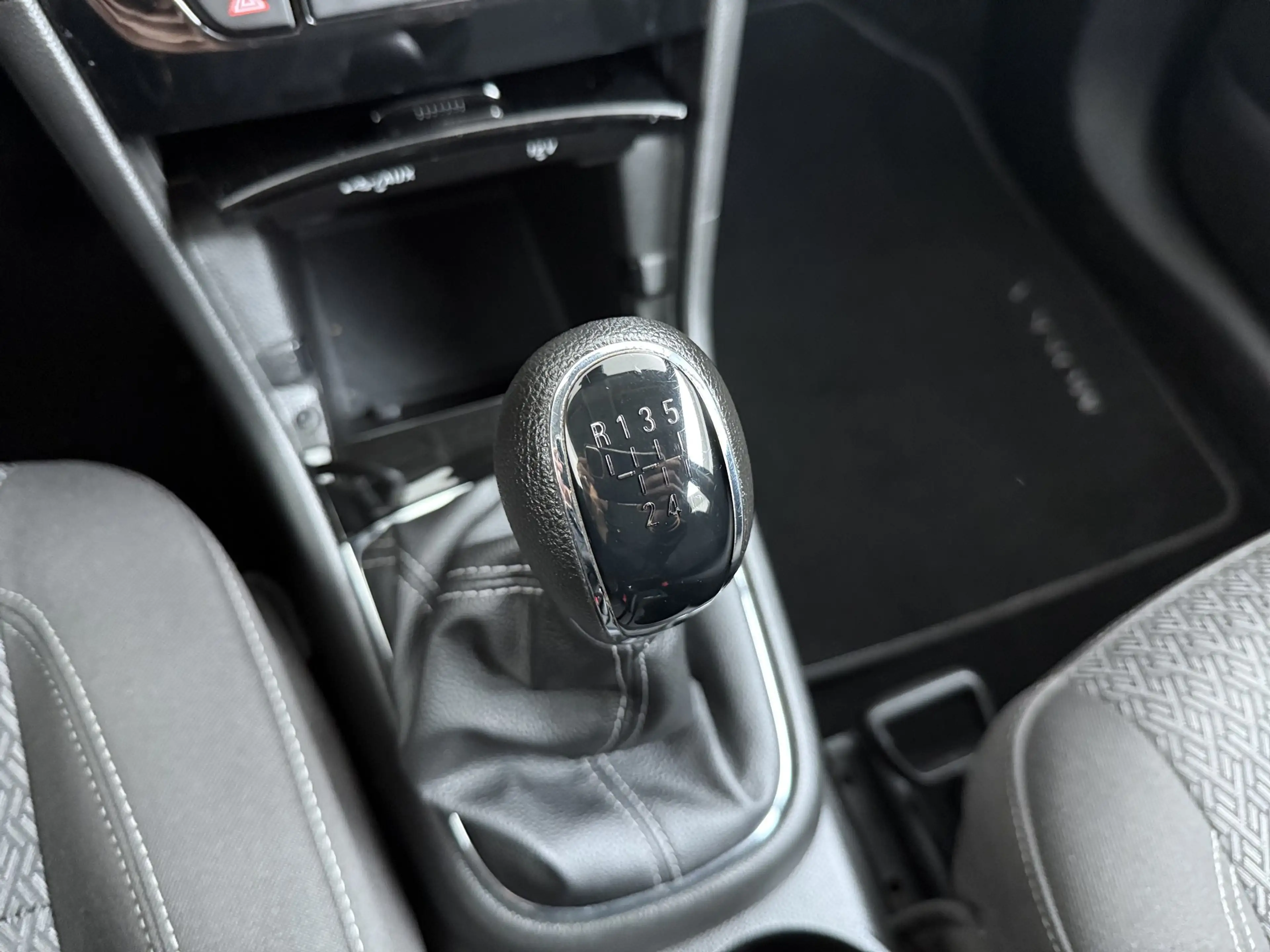 Opel Mokka X 1.4 Turbo Innovation / Trekhaak / Navigatie / Park — photo 20