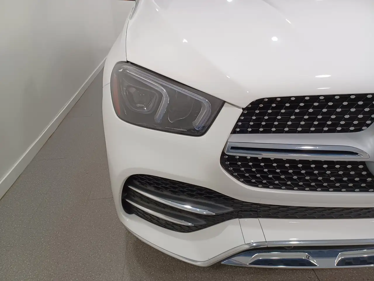Mercedes-Benz GLE снимка Mercedes-Benz GLE