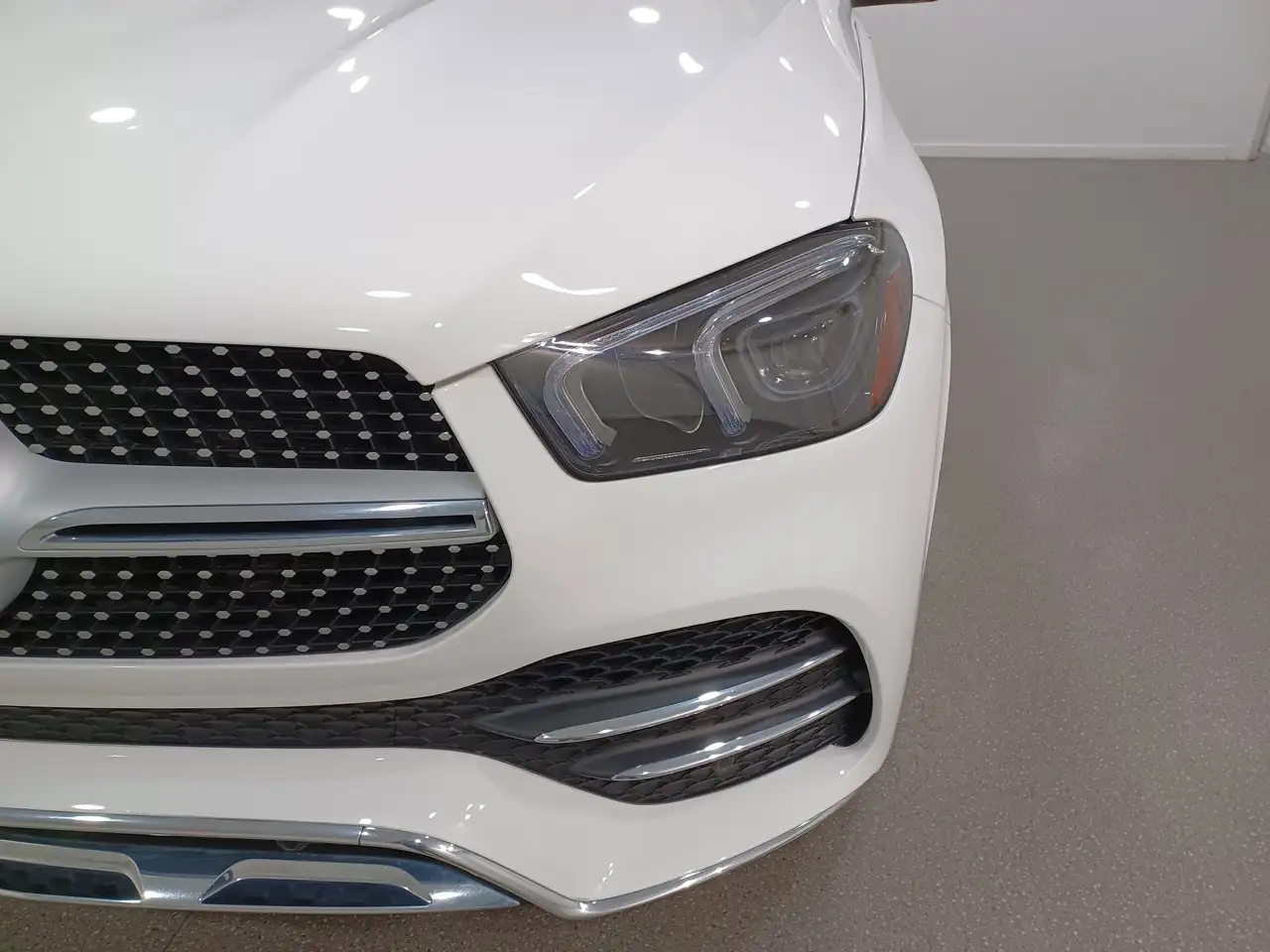 Mercedes-Benz GLE снимка Mercedes-Benz GLE