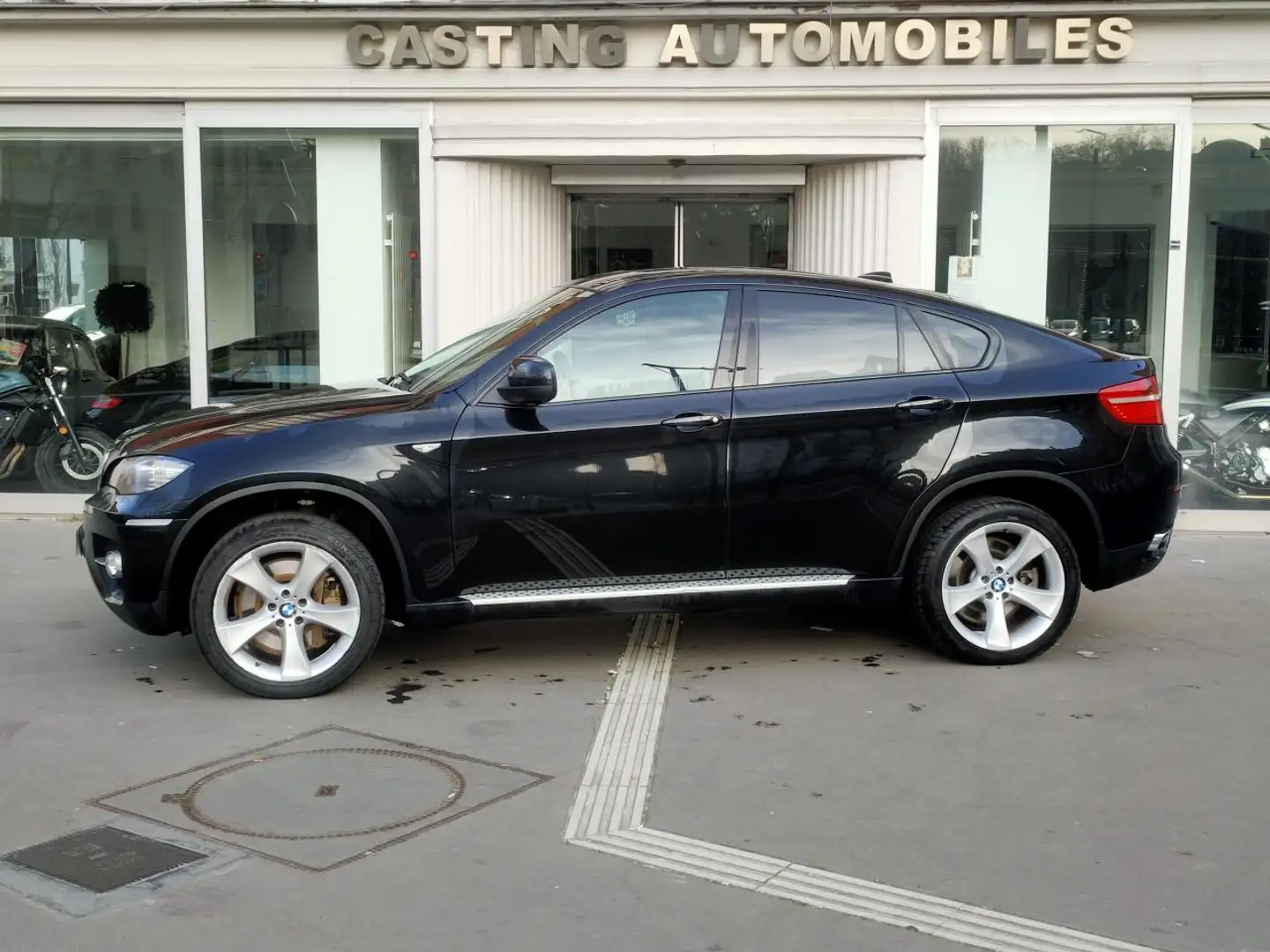 BMW X6 xDrive 50i - BVA  E71 Exclusive Steptronic PHASE 1 Schwarz - 2