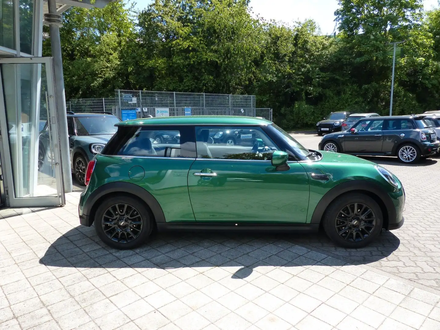 MINI One One Classic Trim, Navi, Apple CarPlay, LED uvm. Verde - 2