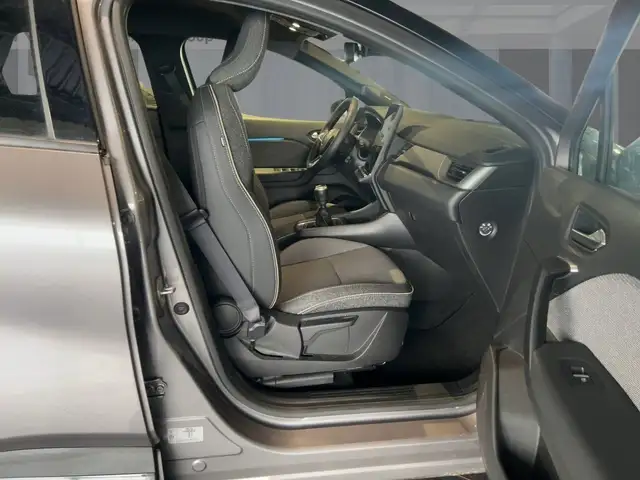 Renault Captur view 8