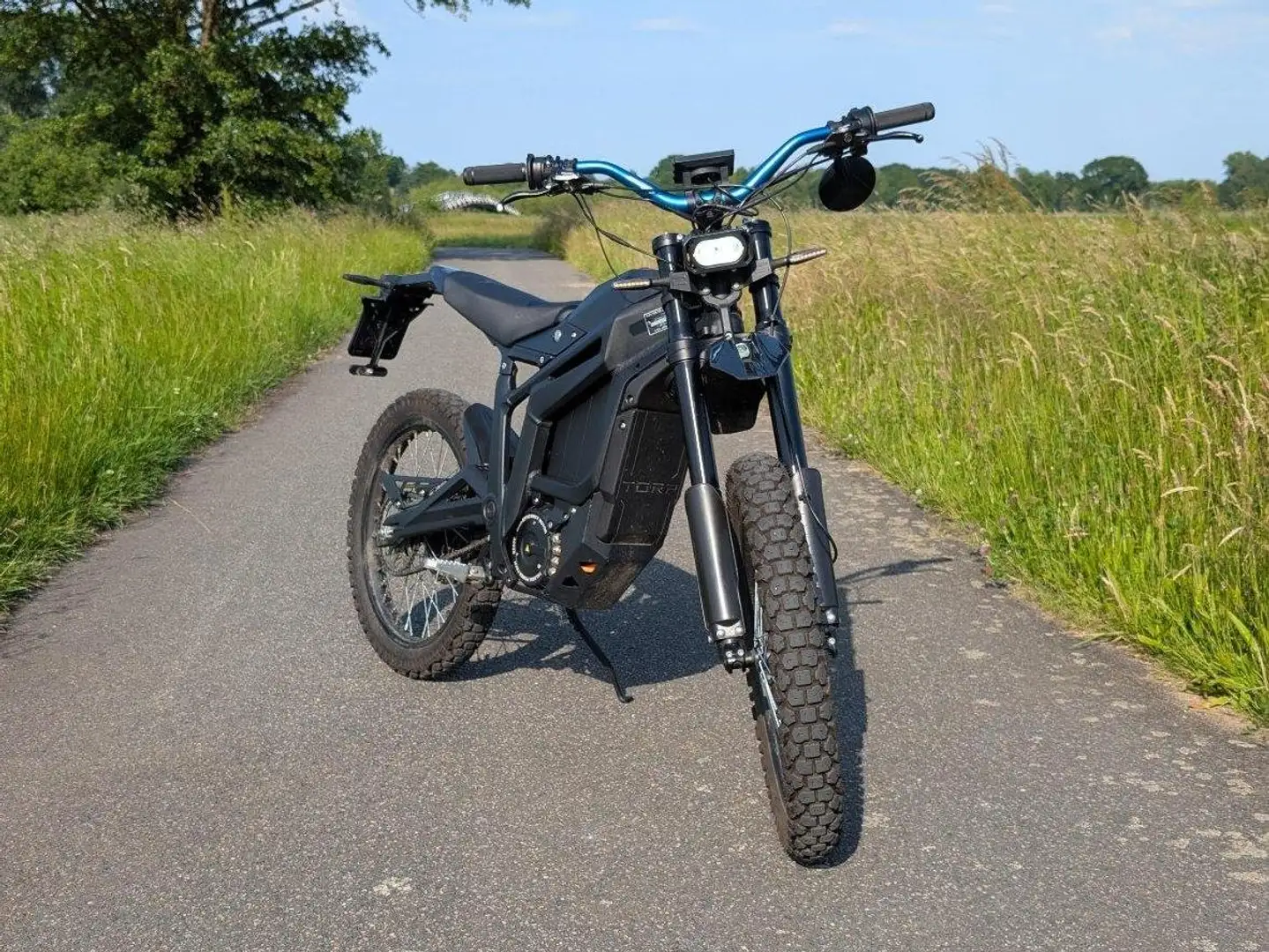 Talaria Sting L1E R MX4 Negro - 1