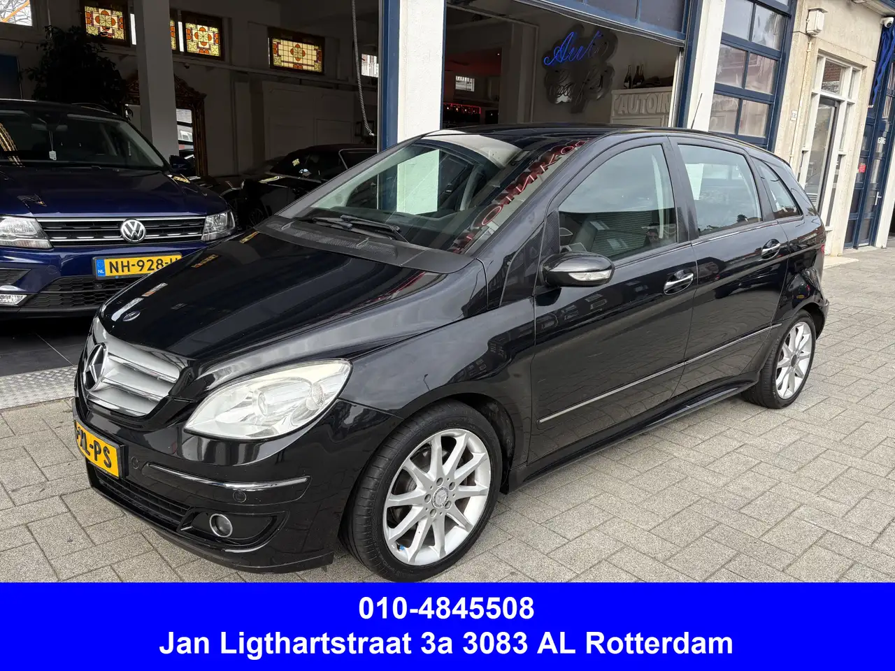 Mercedes-Benz B 200