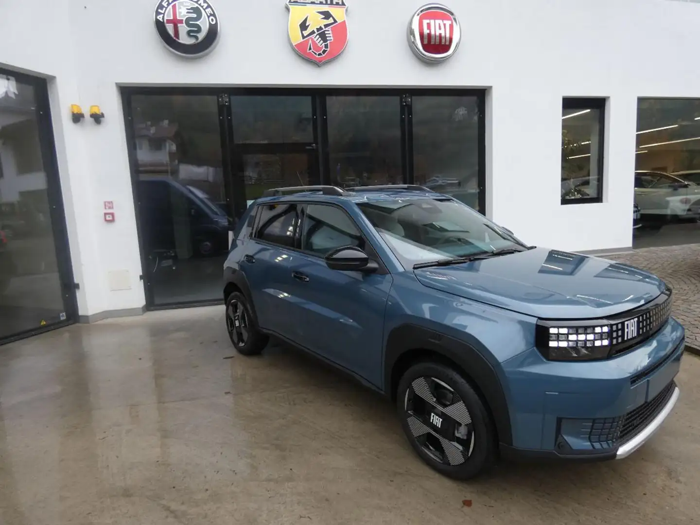 Fiat Grande Panda 1.2 Hybrid 110 CV S&S La Prima Blu/Azzurro - 1