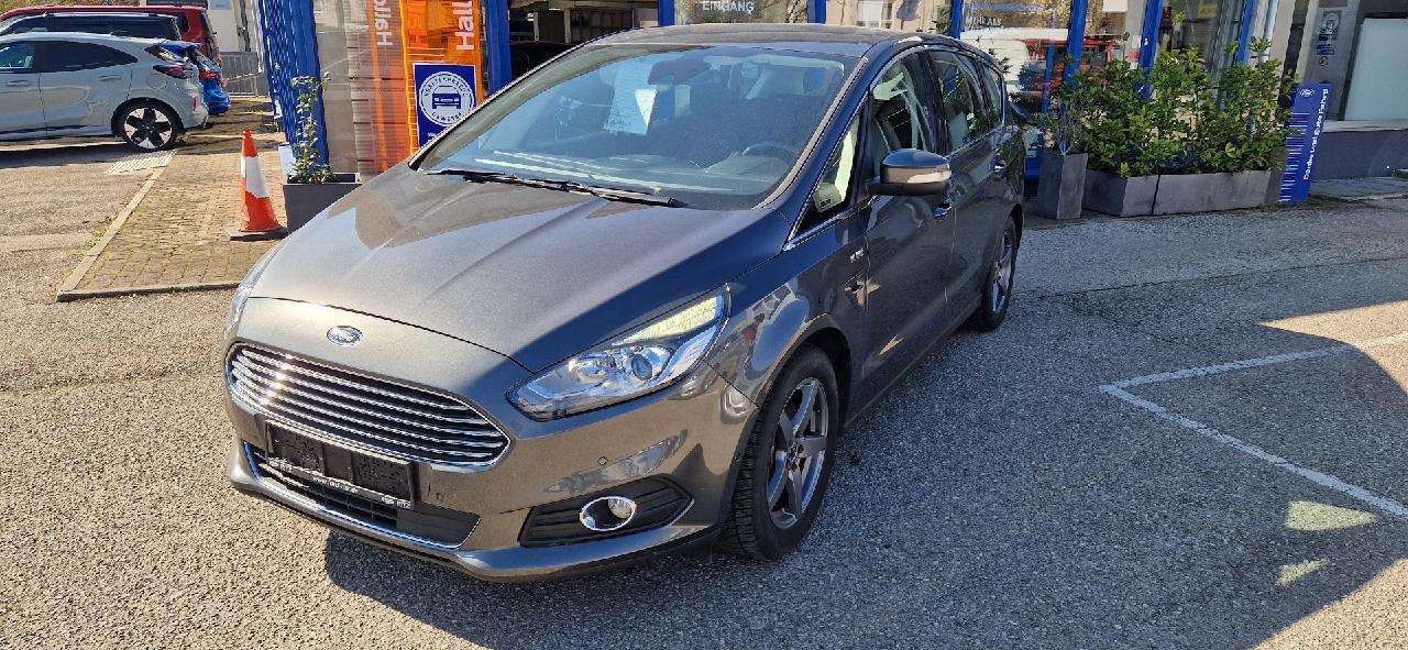 Ford S-Max