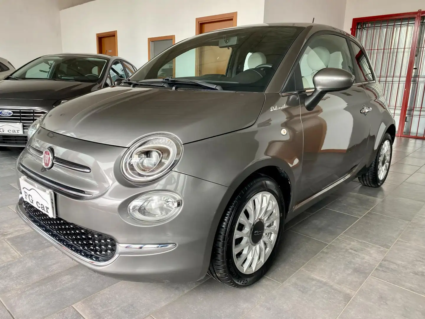 Fiat 500 1.0 hybrid Dolcevita 70cv NEOPATENTATI Gris - 2