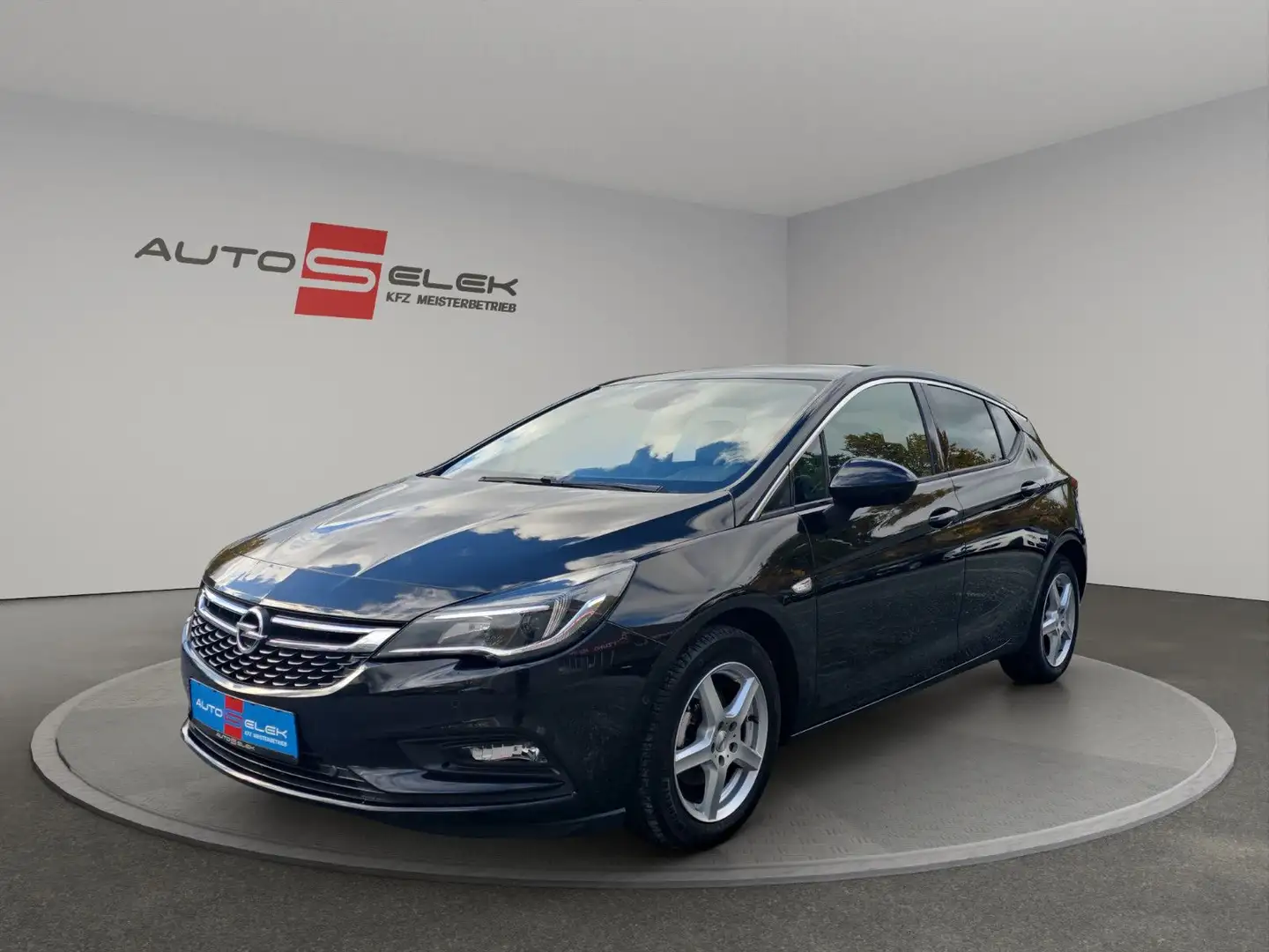 Opel Astra K Lim. 5-trg. Innovation+LED+SPUR+LHZ+SHZ+ Noir - 1