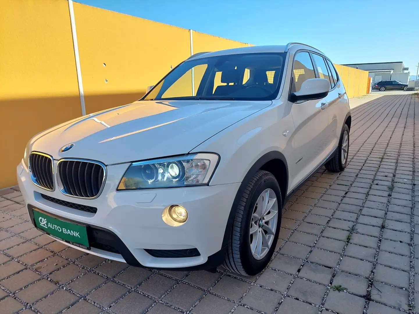 BMW X3 sDrive 18d Österreich-Paket Aut. Erster Besitz Wit - 2