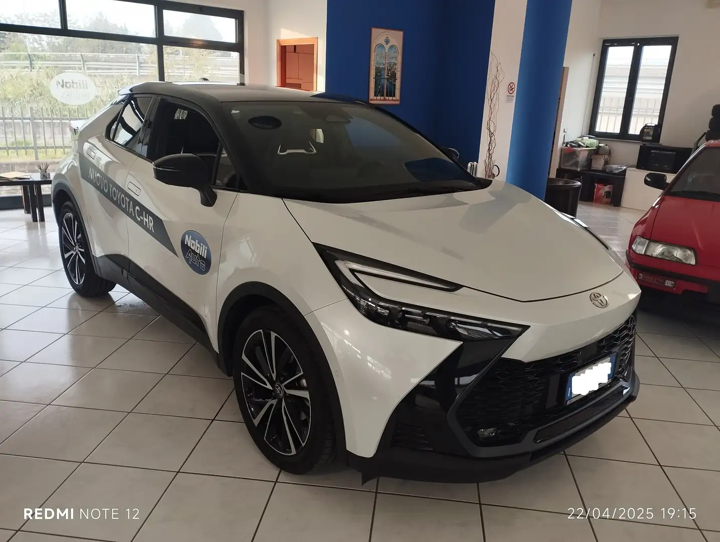 Toyota C-HR Full-Hybrid Lounge + Advanced Pack - 1