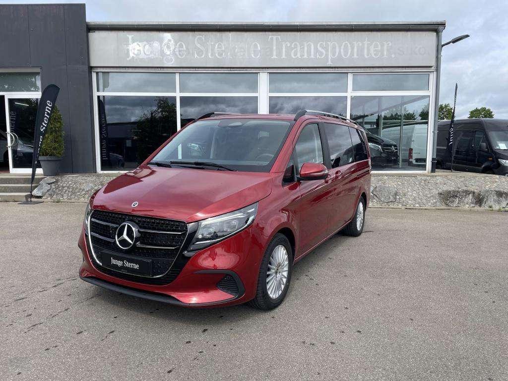Mercedes-Benz V 220