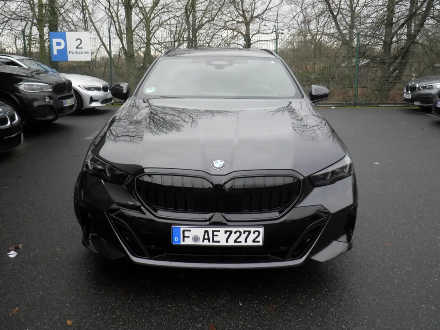 BMW 540 d xDrive Sportpaket HUD AHK-klappbar AHK El. Panod Grau - 2
