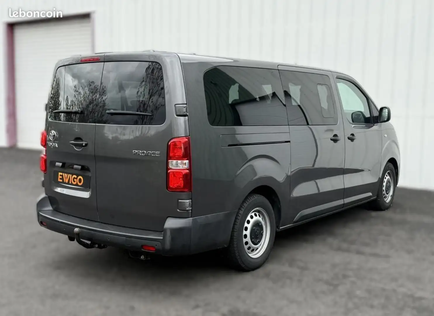 Toyota Proace Combi 1.5 D4D 120CH LONG L3 DYNAMIC RC21 GARANTIE  Gris - 2