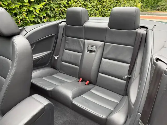Volkswagen Eos view 13
