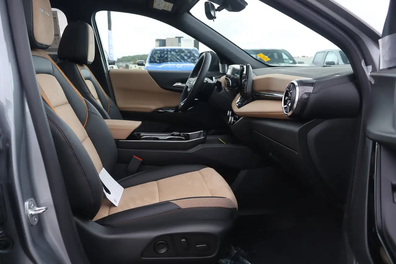 Chevrolet Equinox снимка Chevrolet Equinox