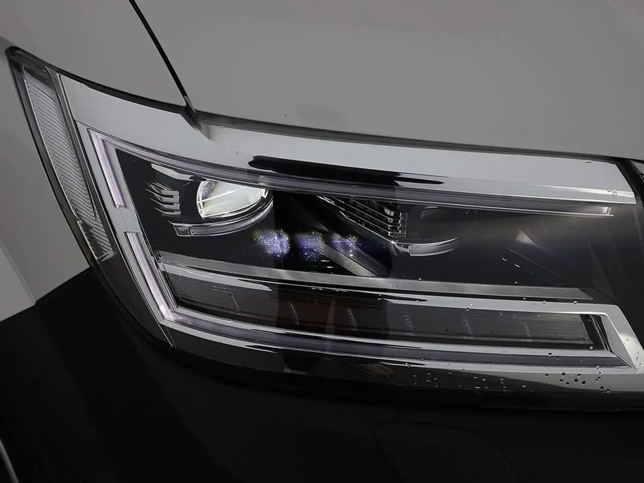 Volkswagen Crafter E 35 Kasten 36kWh Aut LED R-KAMERA NAVI 10