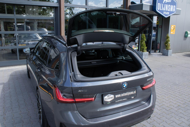 BMW 330 3-serie Touring 330E xDrive Sportline|Stuur+stoelv — photo 14