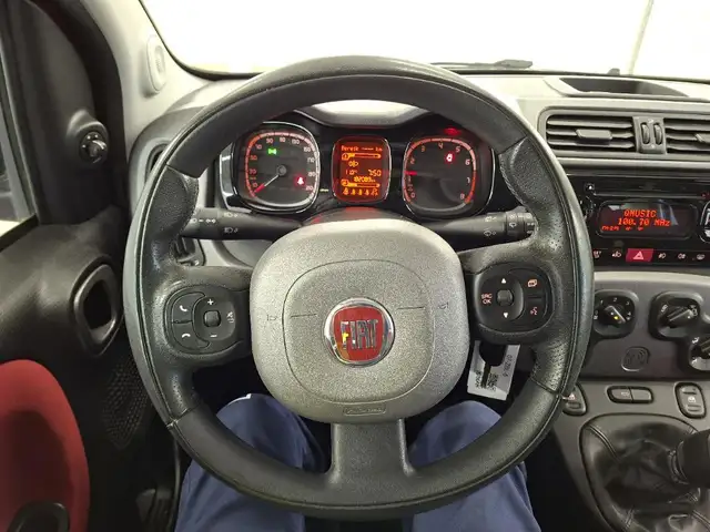 Fiat Panda view 13