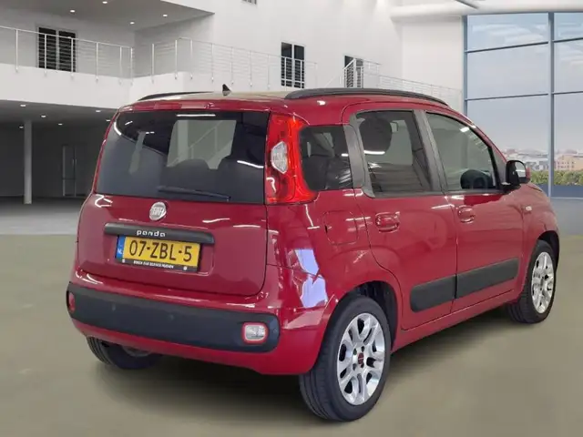 Fiat Panda view 3