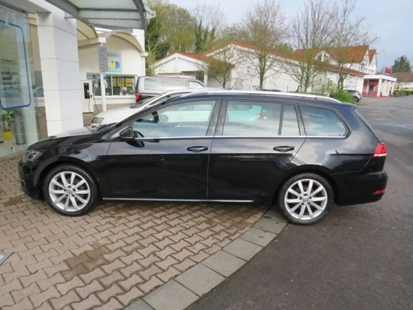 Volkswagen Golf Variant Highline BMT/Start-Stopp Schwarz - 2